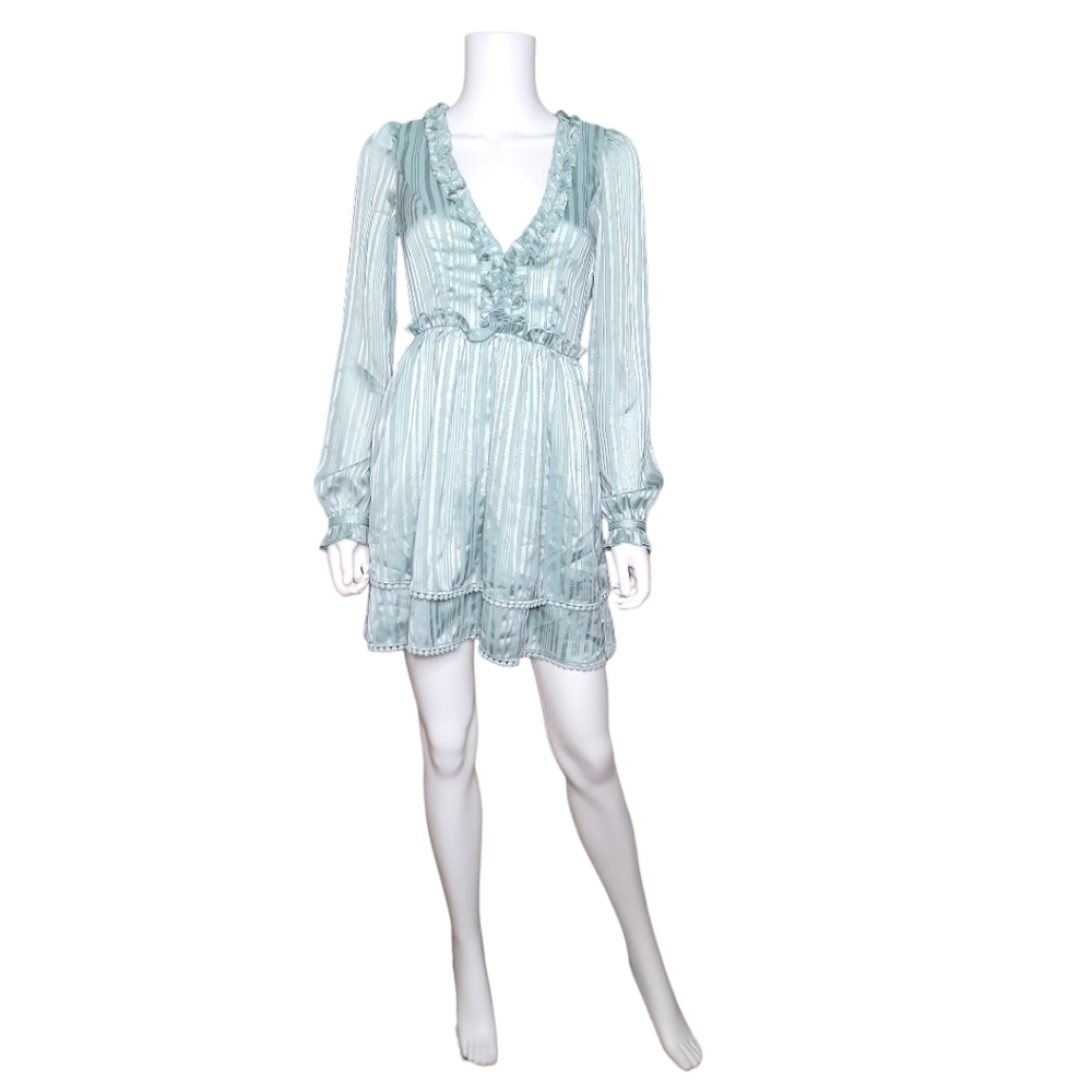 $198 BTB LOS ANGELES Midi Dress Small